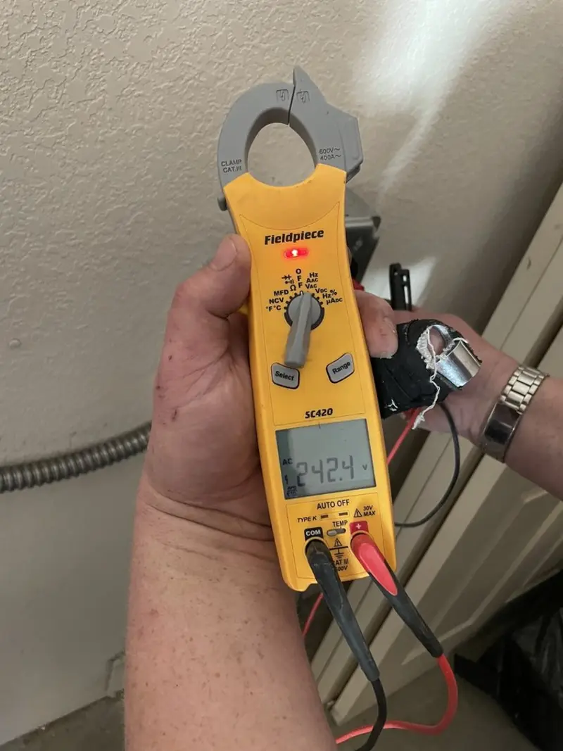 Voltage testing with clamp meter during Outlet Installation in West Pottsgrove